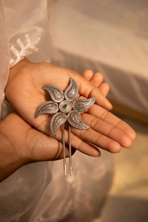Mizoya Blossom Flower Classic Juda Pin